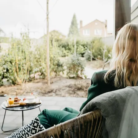 Janssen ホテル ファルケンブルフ